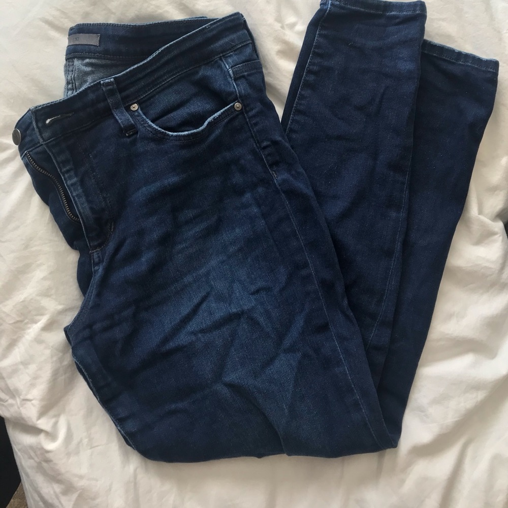 Joe’s Dark Wash Skinny Jean